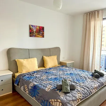 Modern&cozy In Apartment