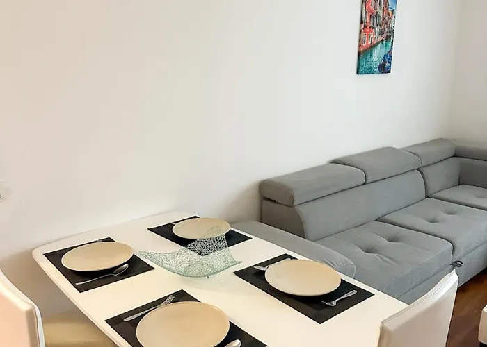 Luxe 1 Apartament